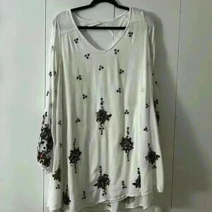 Free people floral Boho embroidered dress